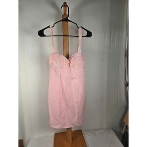 Fashion Class and Fashion Pink Lace Bust Mini Dress Lace Up Back Size 6 NWT